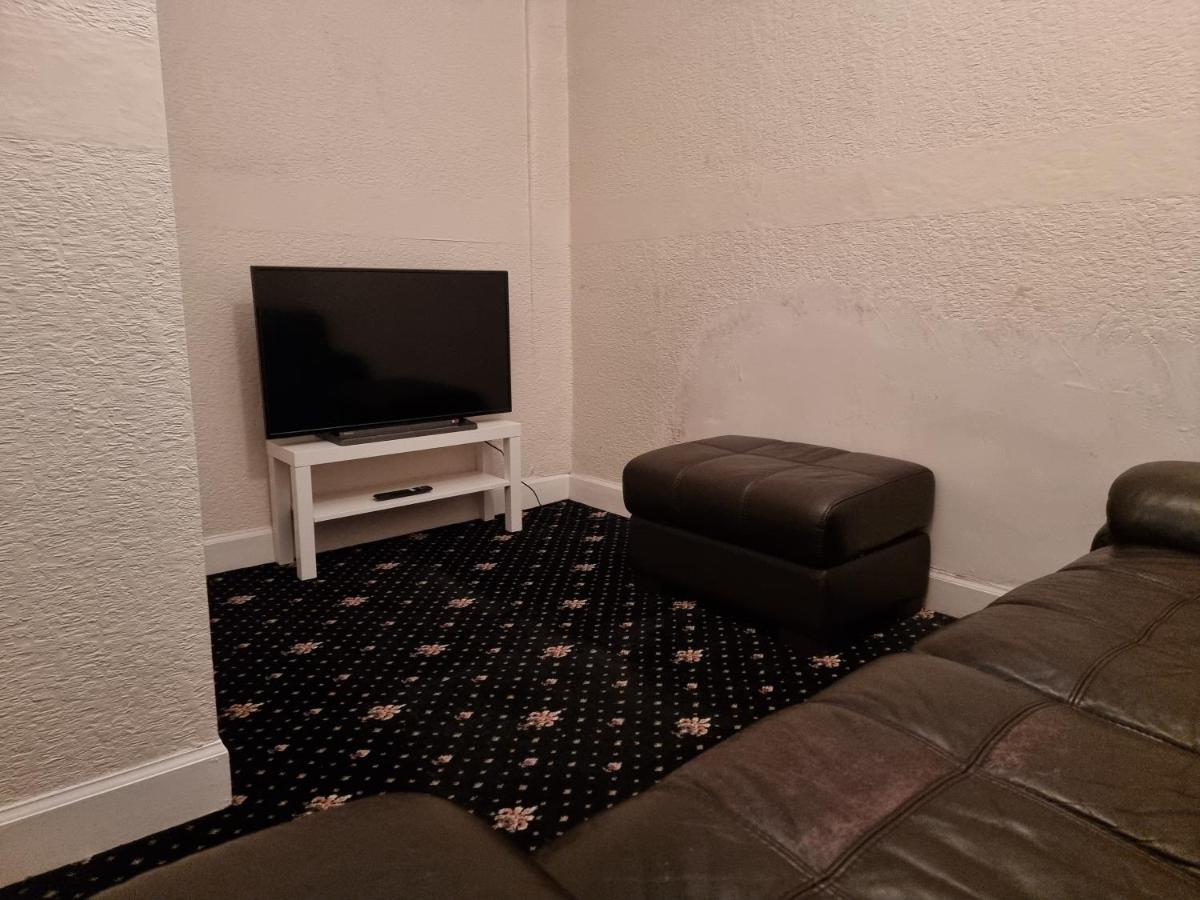 Bright 3 Bedroom Edinburgh City Apt Екстериор снимка