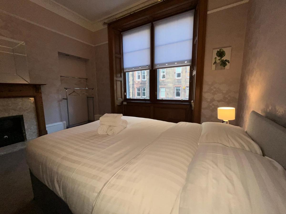 Bright 3 Bedroom Edinburgh City Apt Екстериор снимка