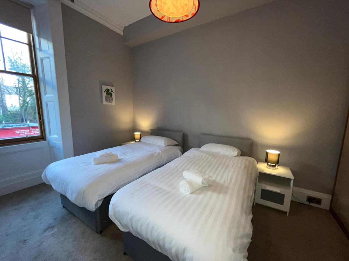 Bright 3 Bedroom Edinburgh City Apt Екстериор снимка