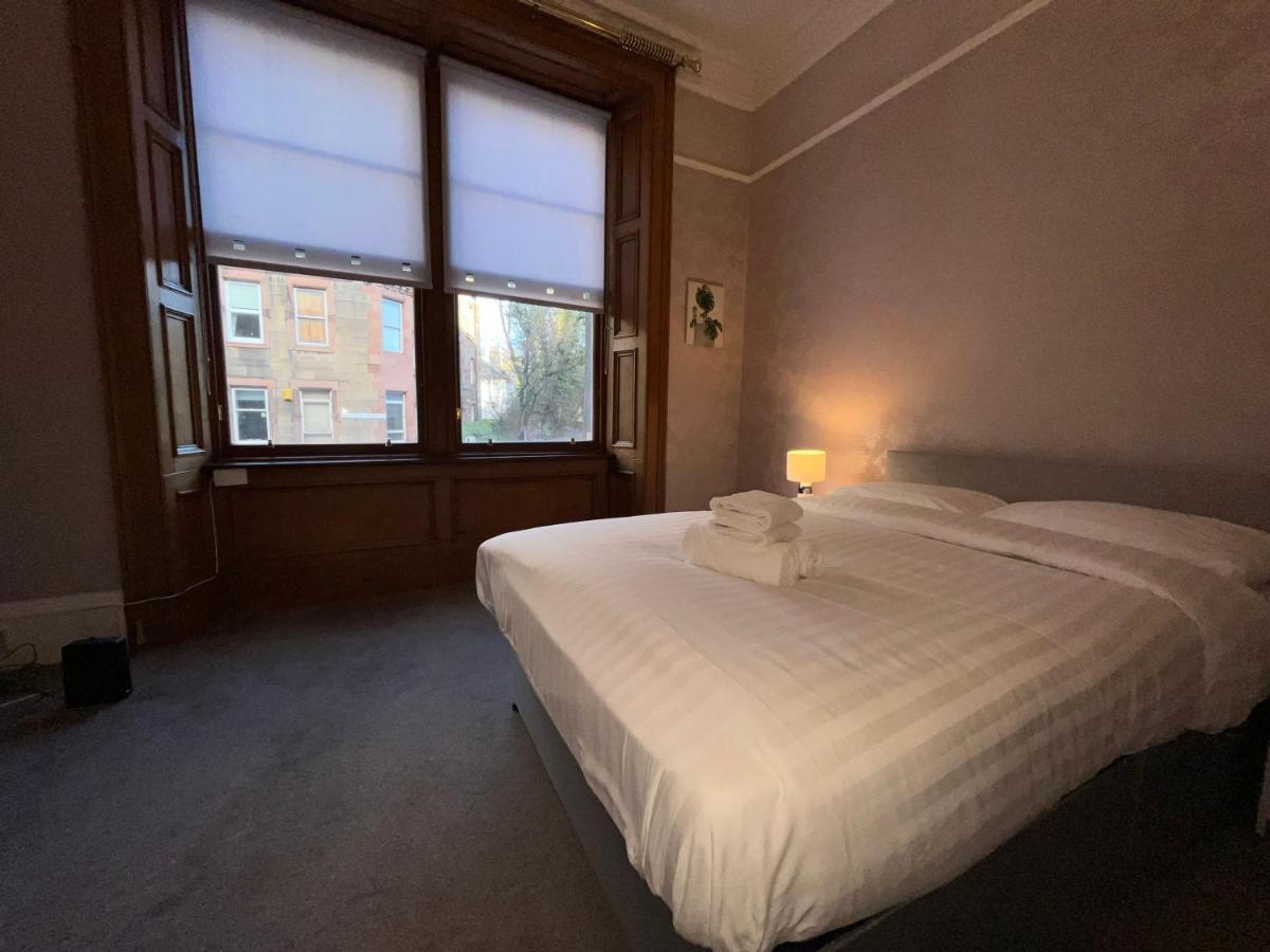 Bright 3 Bedroom Edinburgh City Apt Екстериор снимка